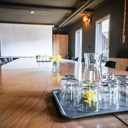 Villa Luxus Mit 23 Zimmern Und 19 Baedern Und *