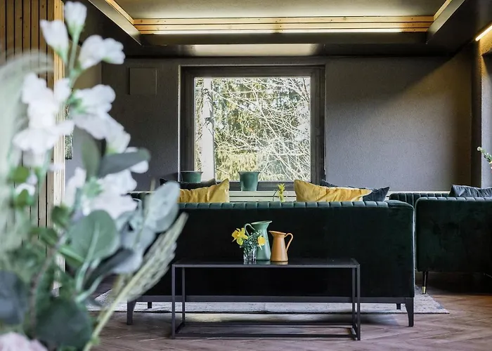 Luxus Mit 23 Zimmern Und 19 Baedern Und Вилла