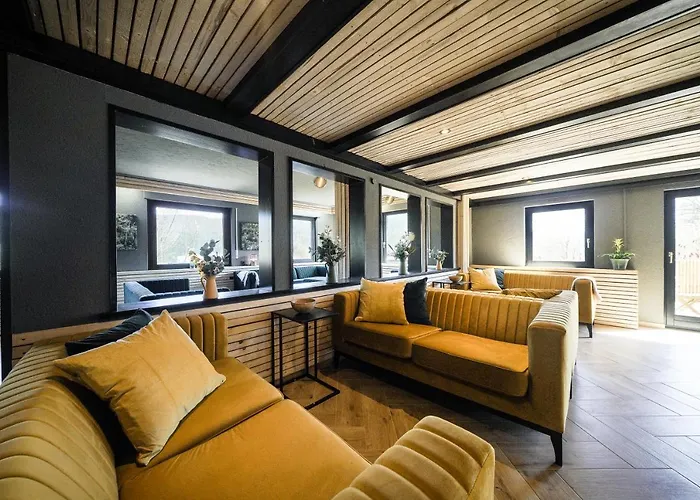 Luxus Mit 23 Zimmern Und 19 Baedern Und