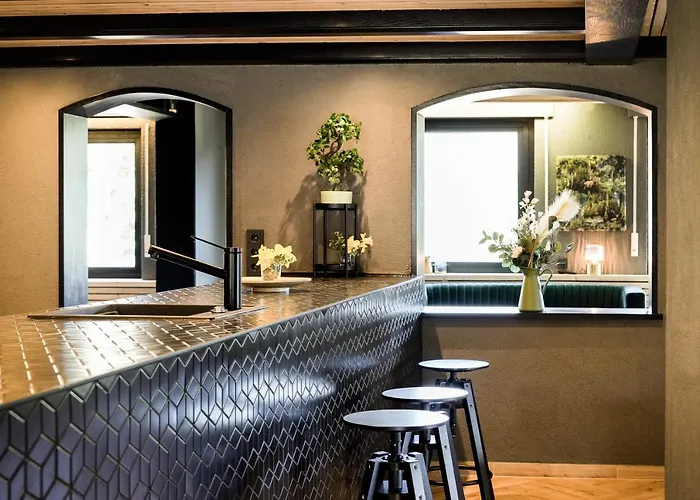 Luxus Mit 23 Zimmern Und 19 Baedern Und Вилла Байрсброн