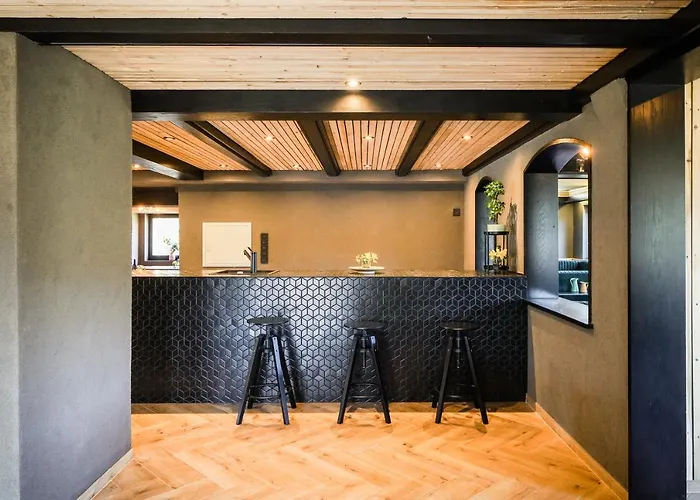 Luxus Mit 23 Zimmern Und 19 Baedern Und Вилла *