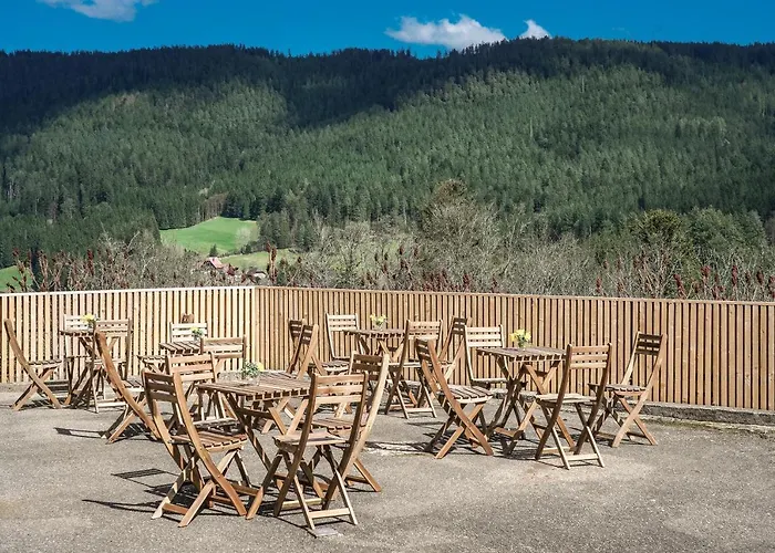 Вилла Luxus Mit 23 Zimmern Und 19 Baedern Und